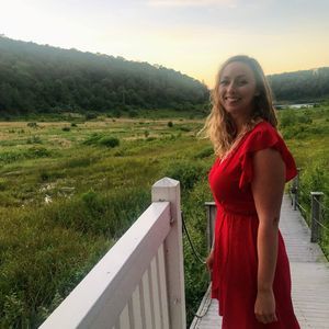 Meet your Posher, Nicole